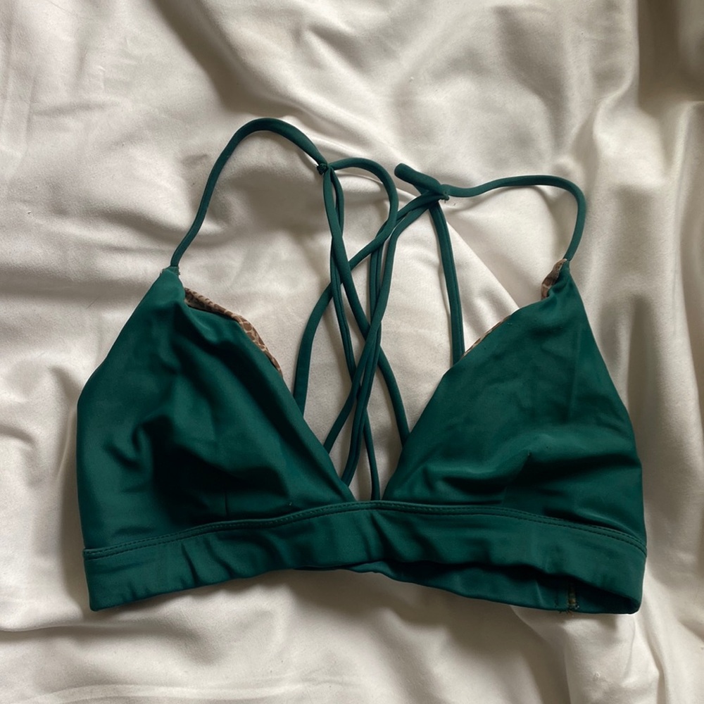 Acacia top